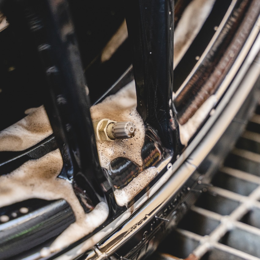 Wheel & Tyre Cleaner - Препарат за гуми и джанти 4500мл - Image 2
