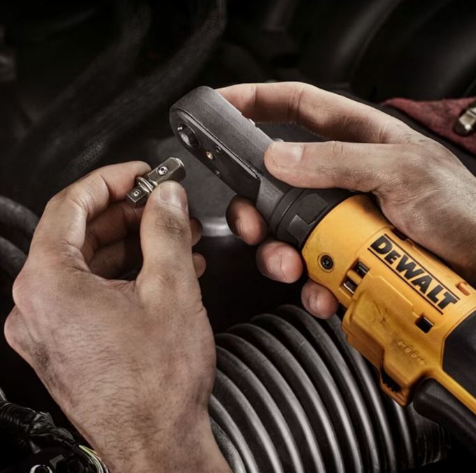 Тресчотка акумулаторна DEWALT DCF510N 18V , 102 Nm - Image 4